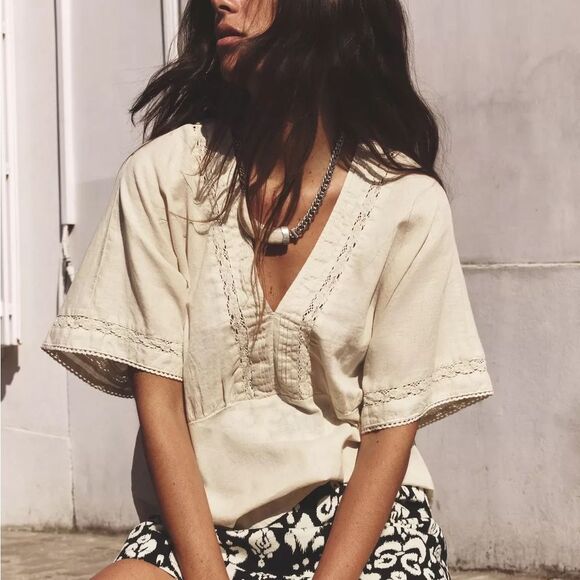 ZARA LINEN TOP WITH LACE DETAILS - Picture 1 of 8